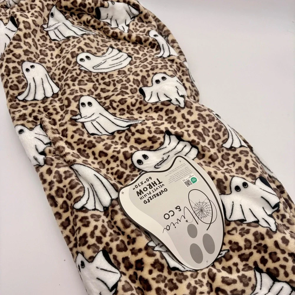 Olivia & Co Leopard Ghost Oversized Velvet Plush Halloween Throw Blanket 60x70